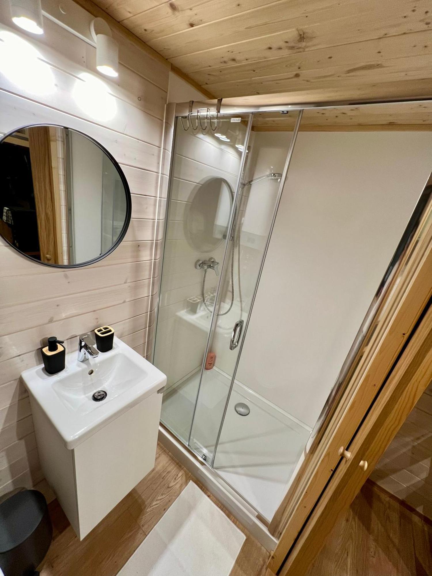 Tiny Home Dejani Luaran gambar